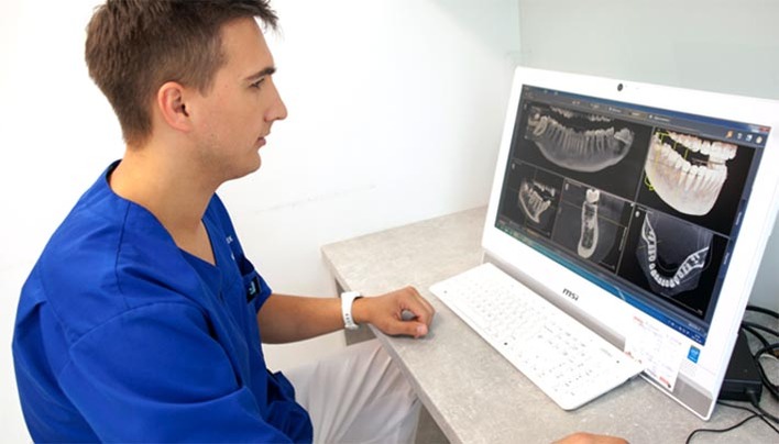 Chirurgia stomatologiczna Poznań