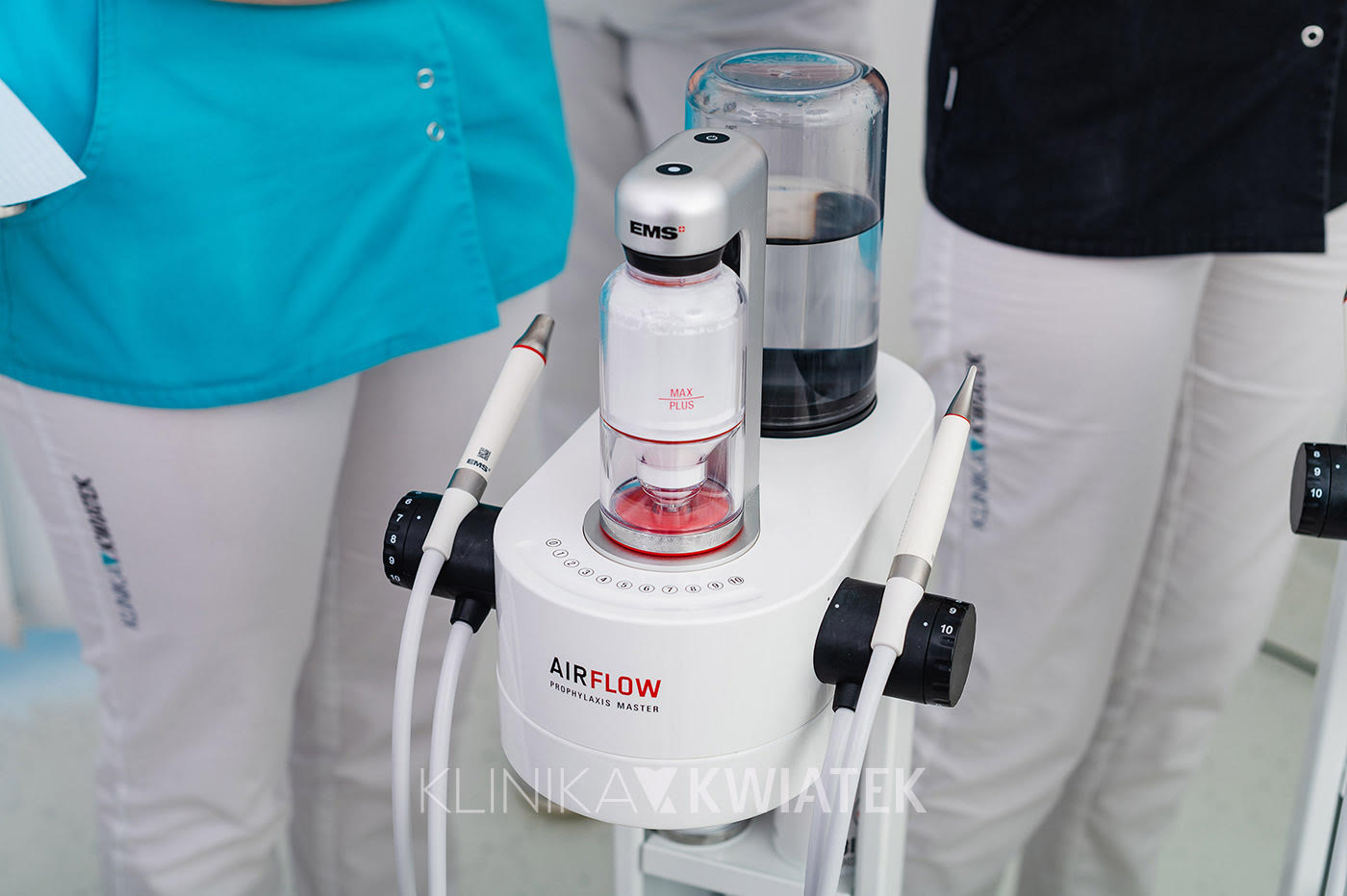 skaling zębów Poznań