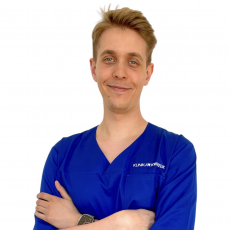 lek. dent. Marcin Sieradzki